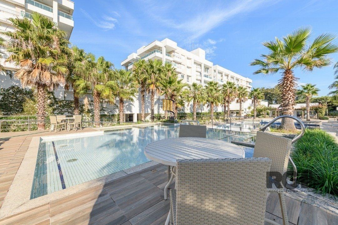 Apartamento para Venda - 138.33m², 3 dormitórios, sendo 1 suites, 3 vagas - Centro