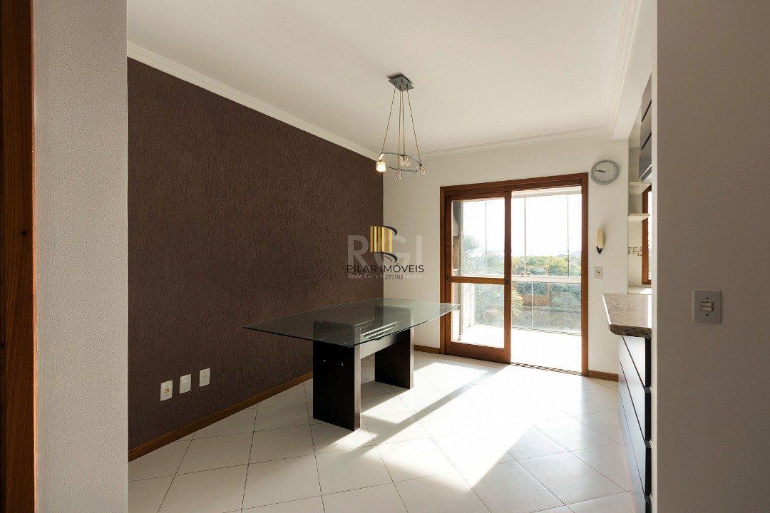Casa Condominio para Venda - 262.98m², 3 dormitórios, sendo 1 suites, 2 vagas - Imperial Parque
