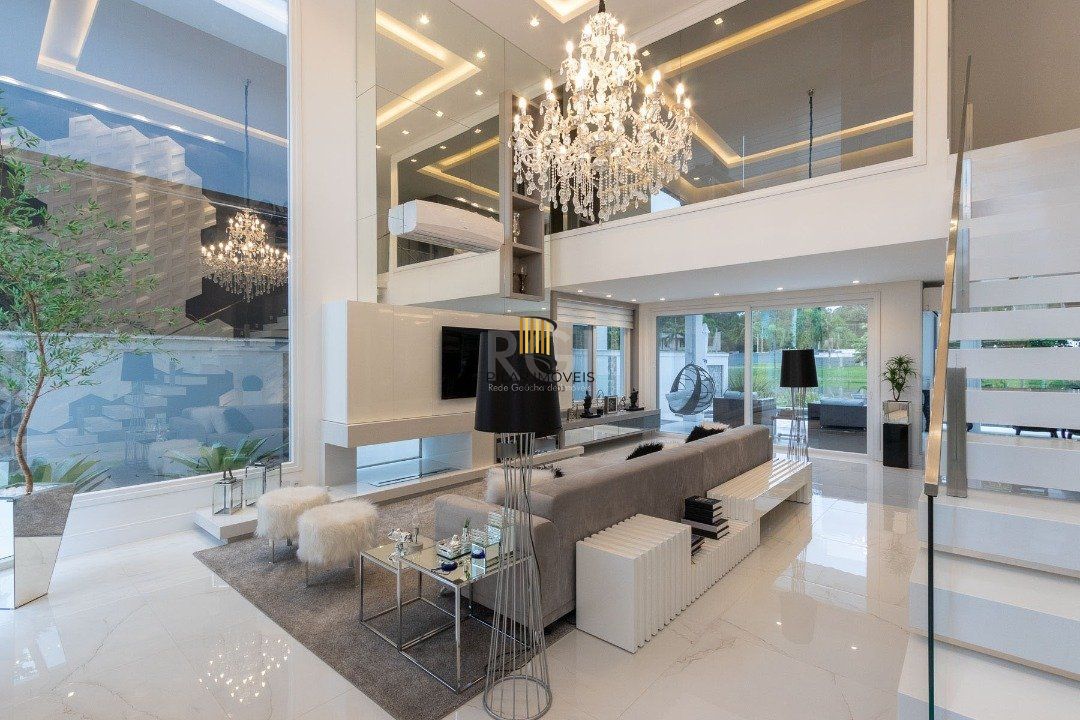 Casa Condominio para Venda - 239.3m², 3 dormitórios, sendo 2 suites, 6 vagas - Distrito Industrial