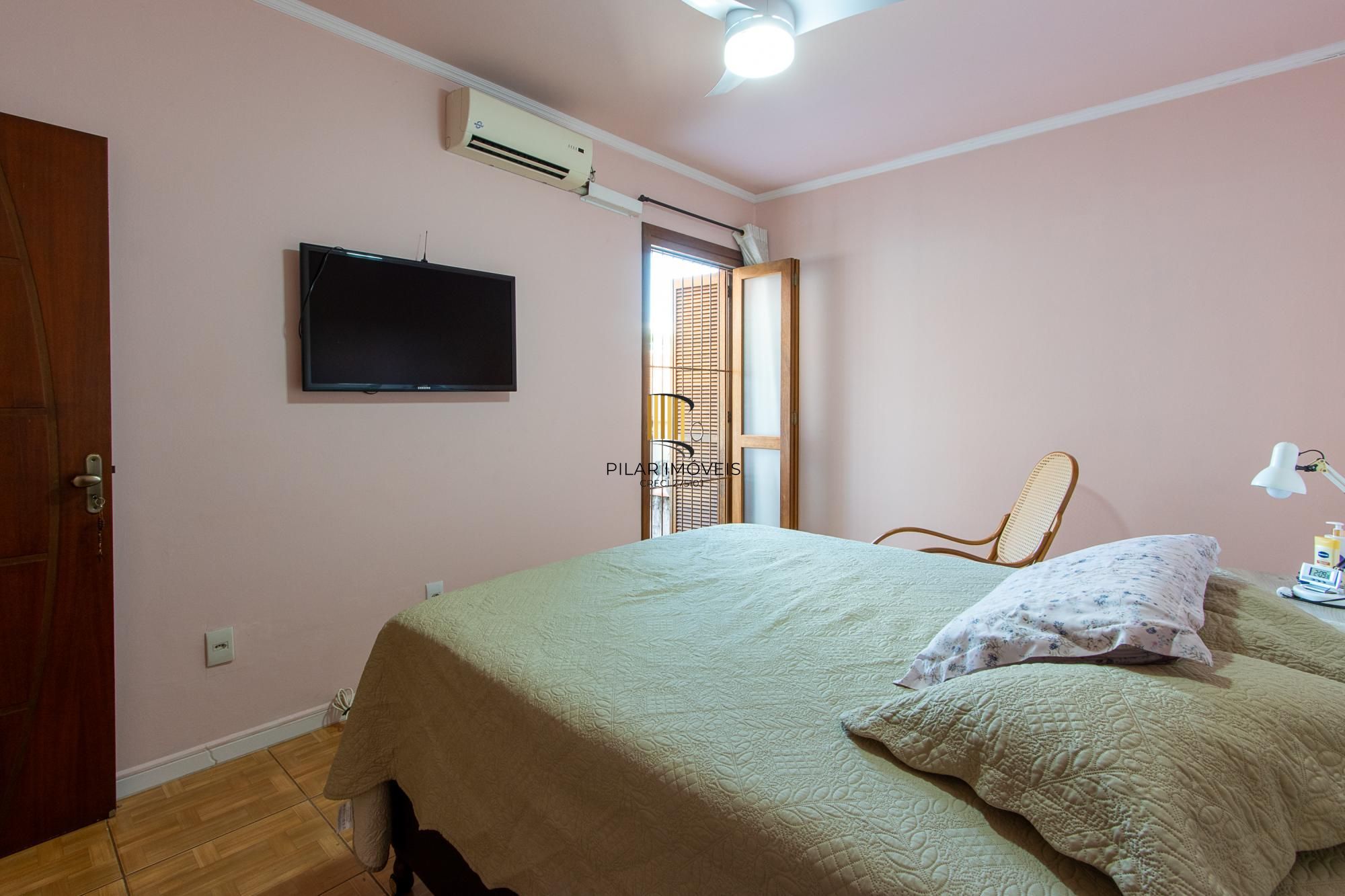 Apartamento de 2 dormitórios no bairro Medianeira.