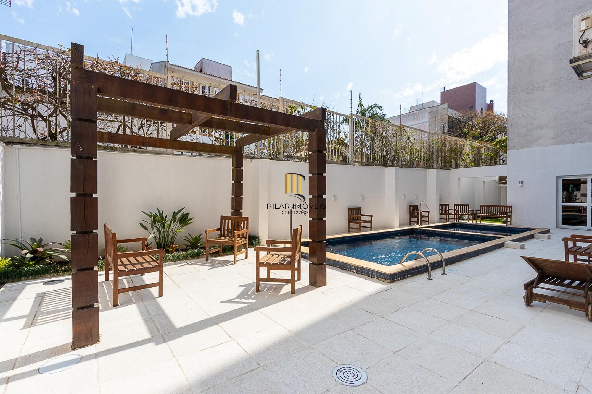 **Apartamento Mobiliado de 3 Quartos na Tristeza, Porto Alegre - Venda por R$ 595.000,00**