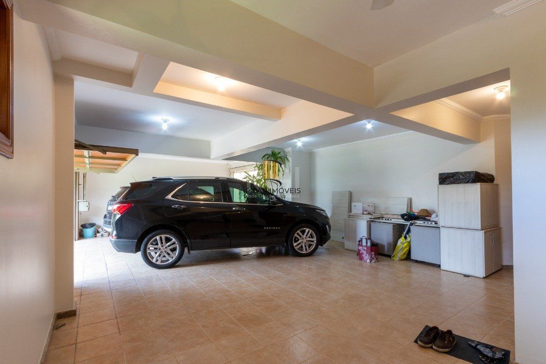 Casa para Venda - 358.78m², 3 dormitórios, sendo 1 suites, 3 vagas - Jardim Isabel
