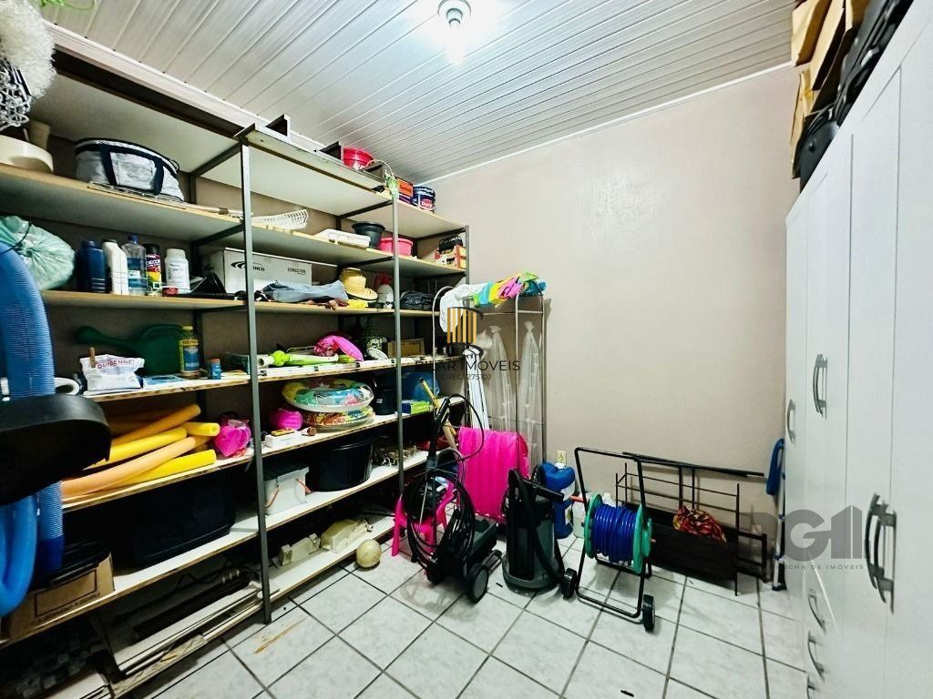 Casa 2 dormitórios no bairro Parque Florido