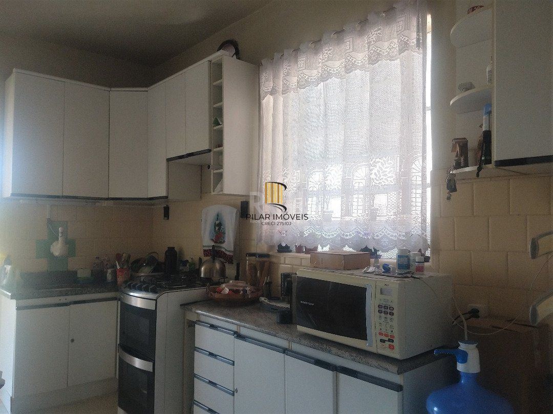 Casa para Venda - 84.96m², 3 dormitórios, 6 vagas - Camaquã