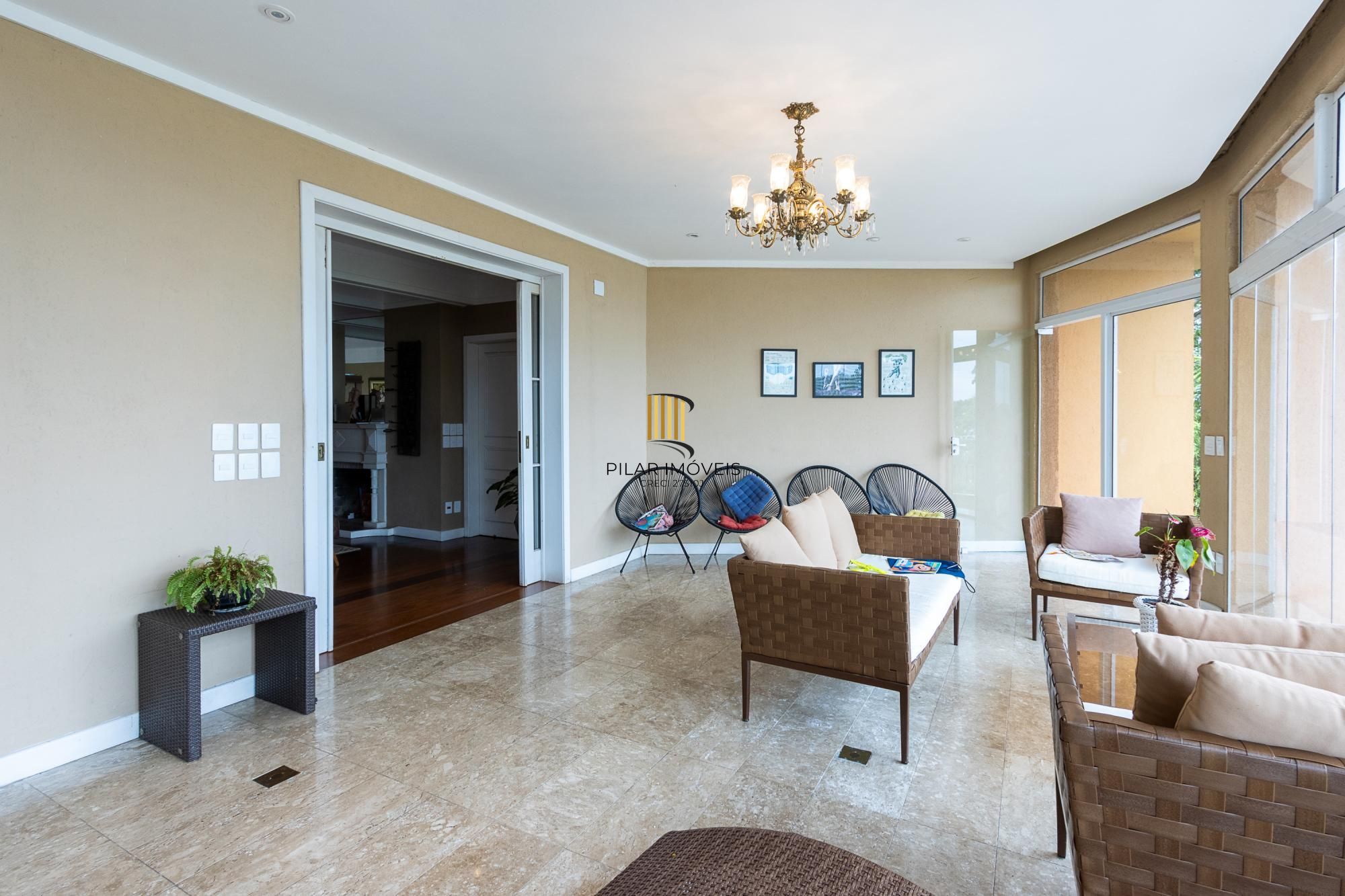 Casa 4 dormitórios no bairro Vila Conceição