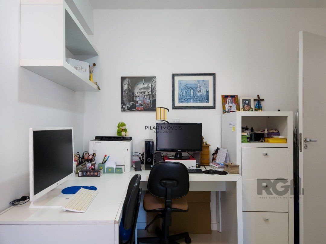 Apartamento 3 dormitórios no bairro Camaquã