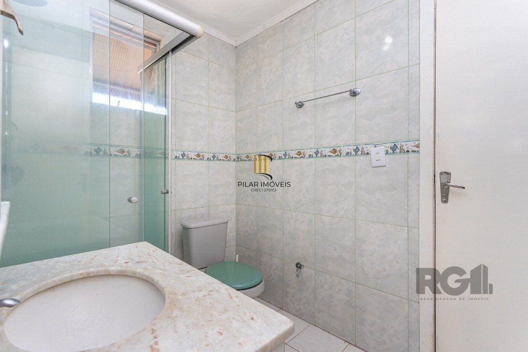 Casa com 3 Quartos à Venda, 293 m² por R$ 650.000