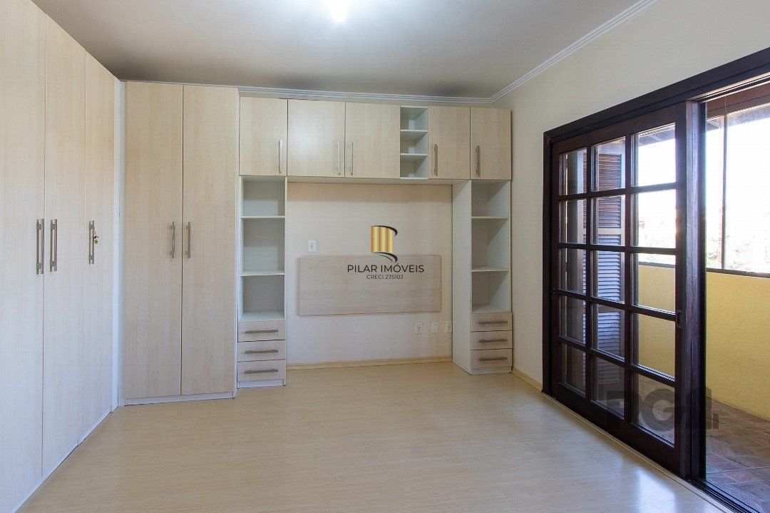 Casa  3 dorm. I suíte I Vaga 2  carros