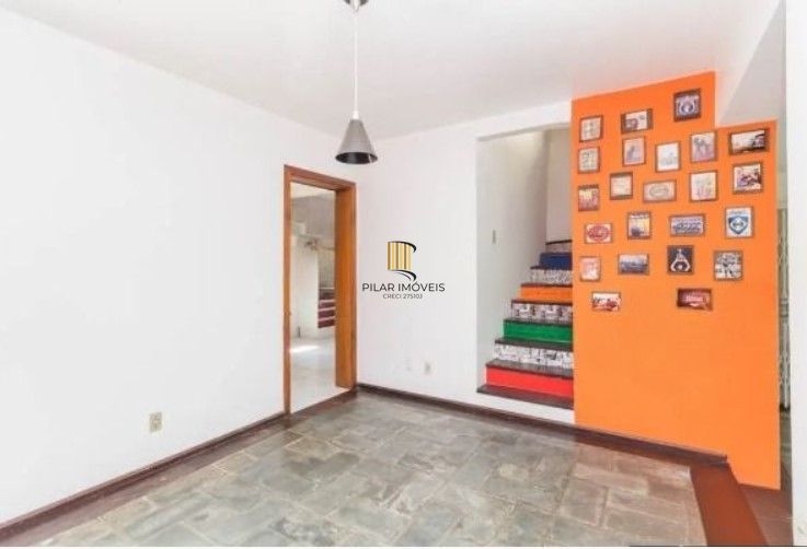 Casa/sobrado  de 4  dormitórios I 1 suíte I 4 vagas I  Altos Do Ipê