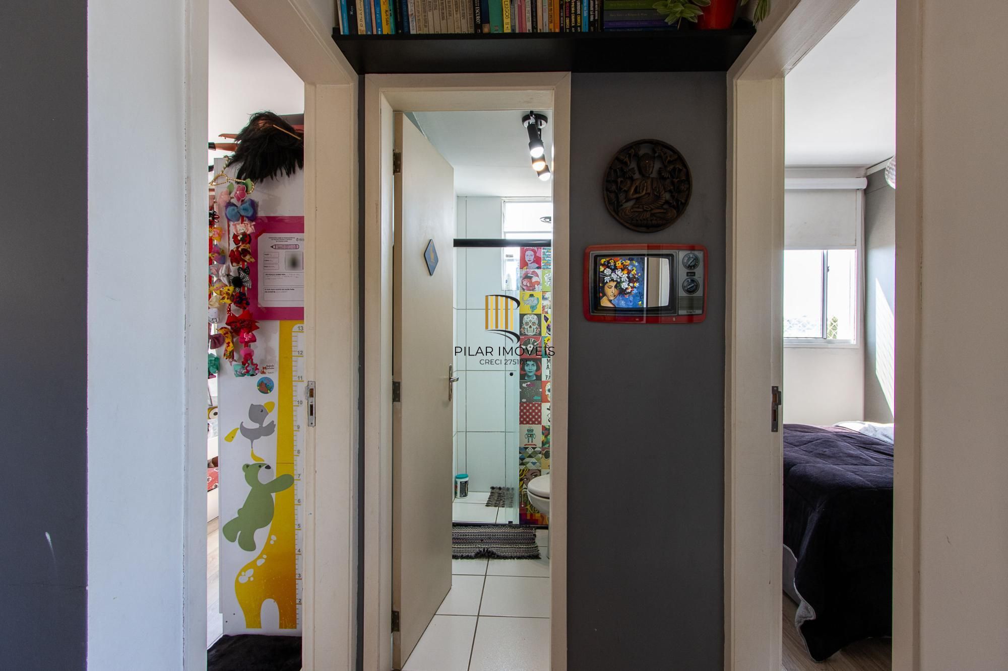 Apartamento Semimobiliado de 2 Quartos na Glória, Porto Alegre