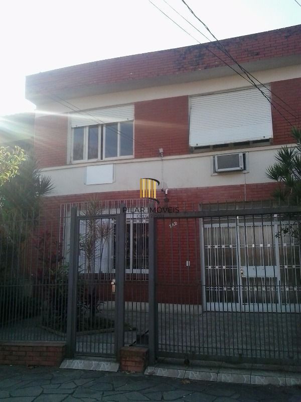 Casa para Venda - 250m², 5 dormitórios, 6 vagas - Menino Deus - Pilar Imóveis