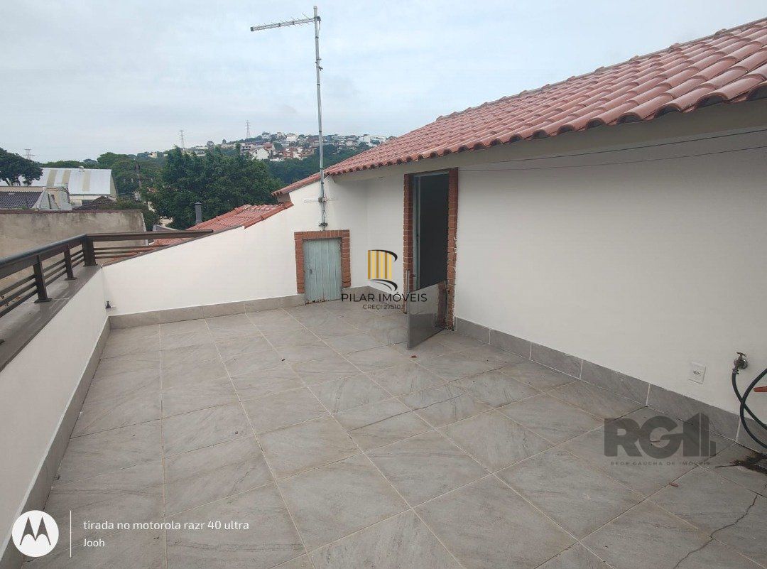 Casa 4 dormitórios no bairro Cavalhada