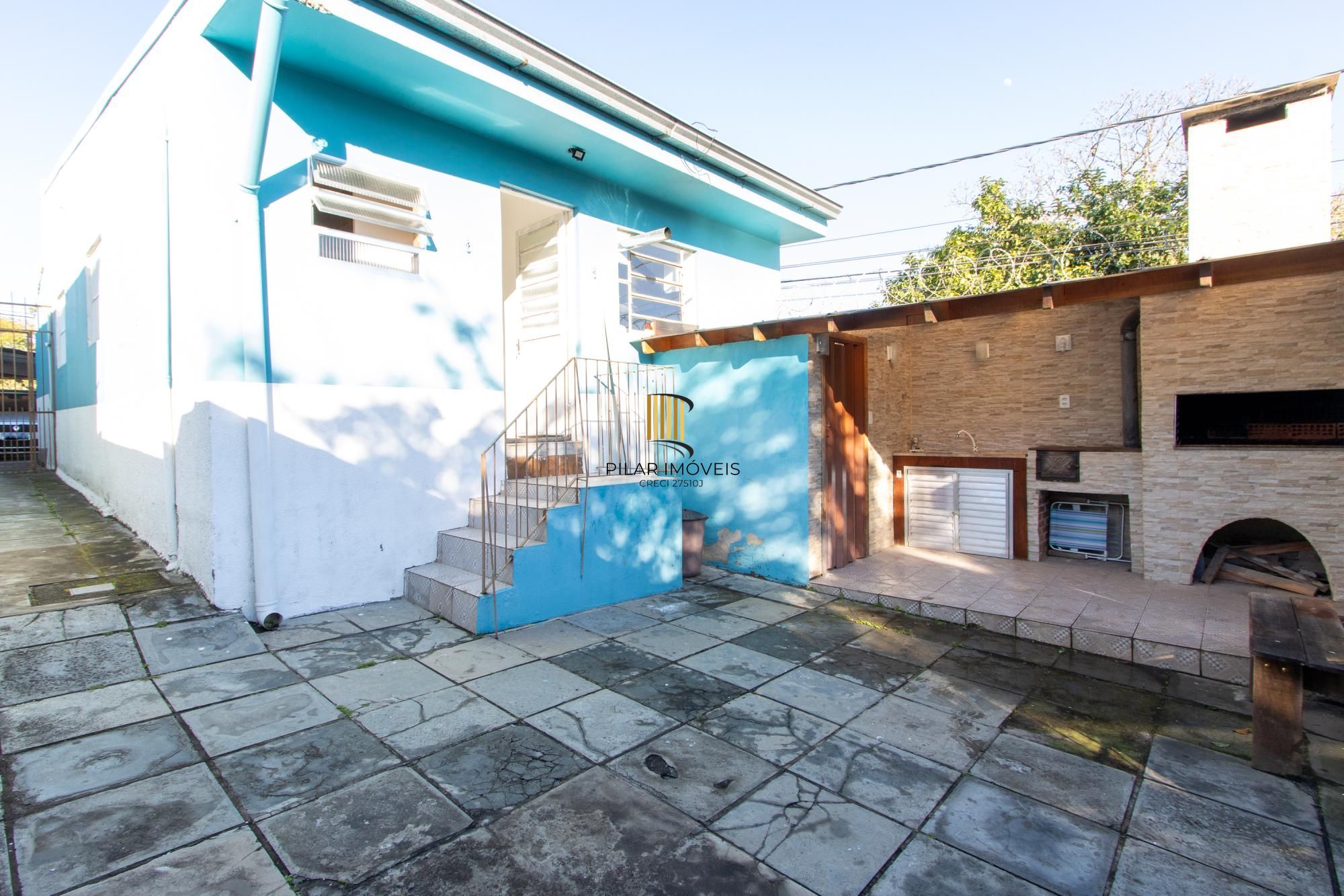 Casa para Venda - 134.06m², 3 dormitórios, 5 vagas - Vila Nova