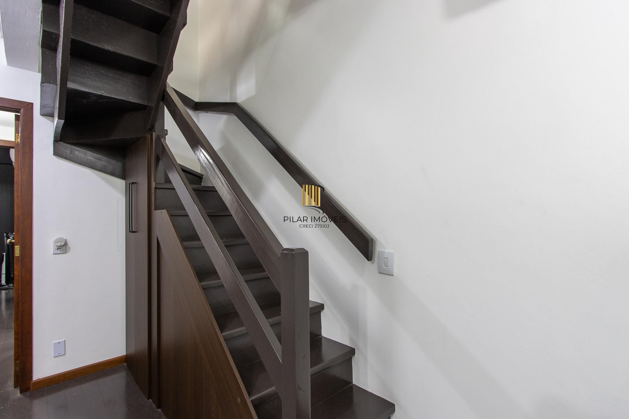 Cobertura no Menino Deus com vista espetacular