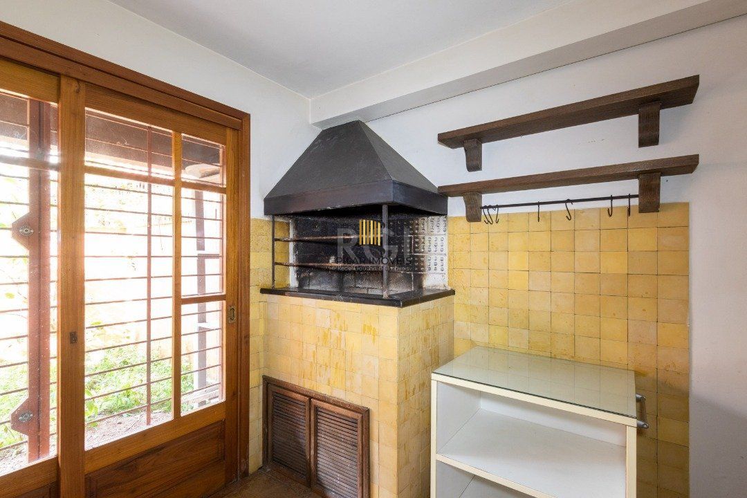 Casa para Venda - 178m², 3 quartos, 1 suite, 2 vagas - Jardim Isabel