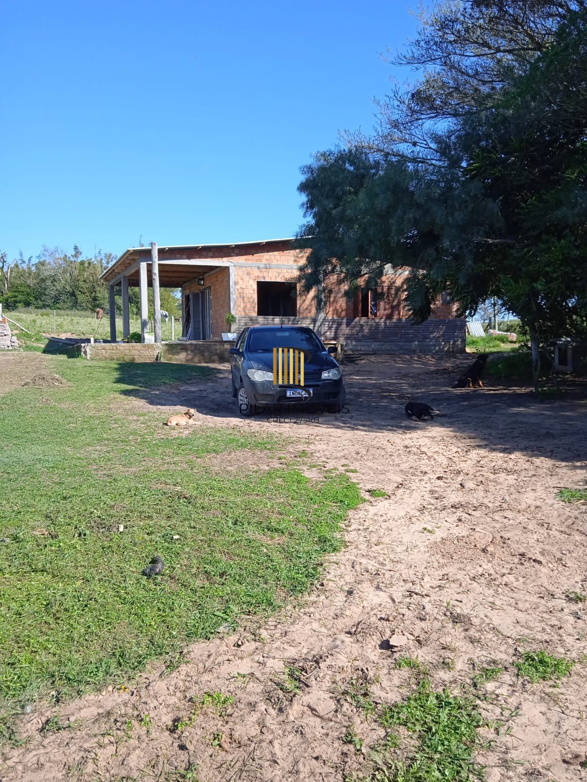 Chácara 2 dormitórios no bairro Distrito Industrial (Águas Claras) - Pilar Imóveis