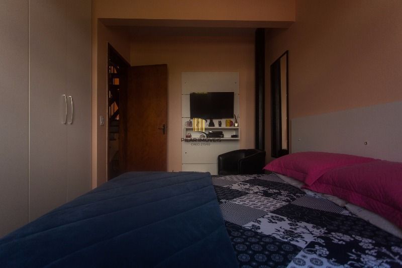 Casa Condominio para Venda - 170m², 3 dormitórios, sendo 1 suites, 2 vagas - Cavalhada