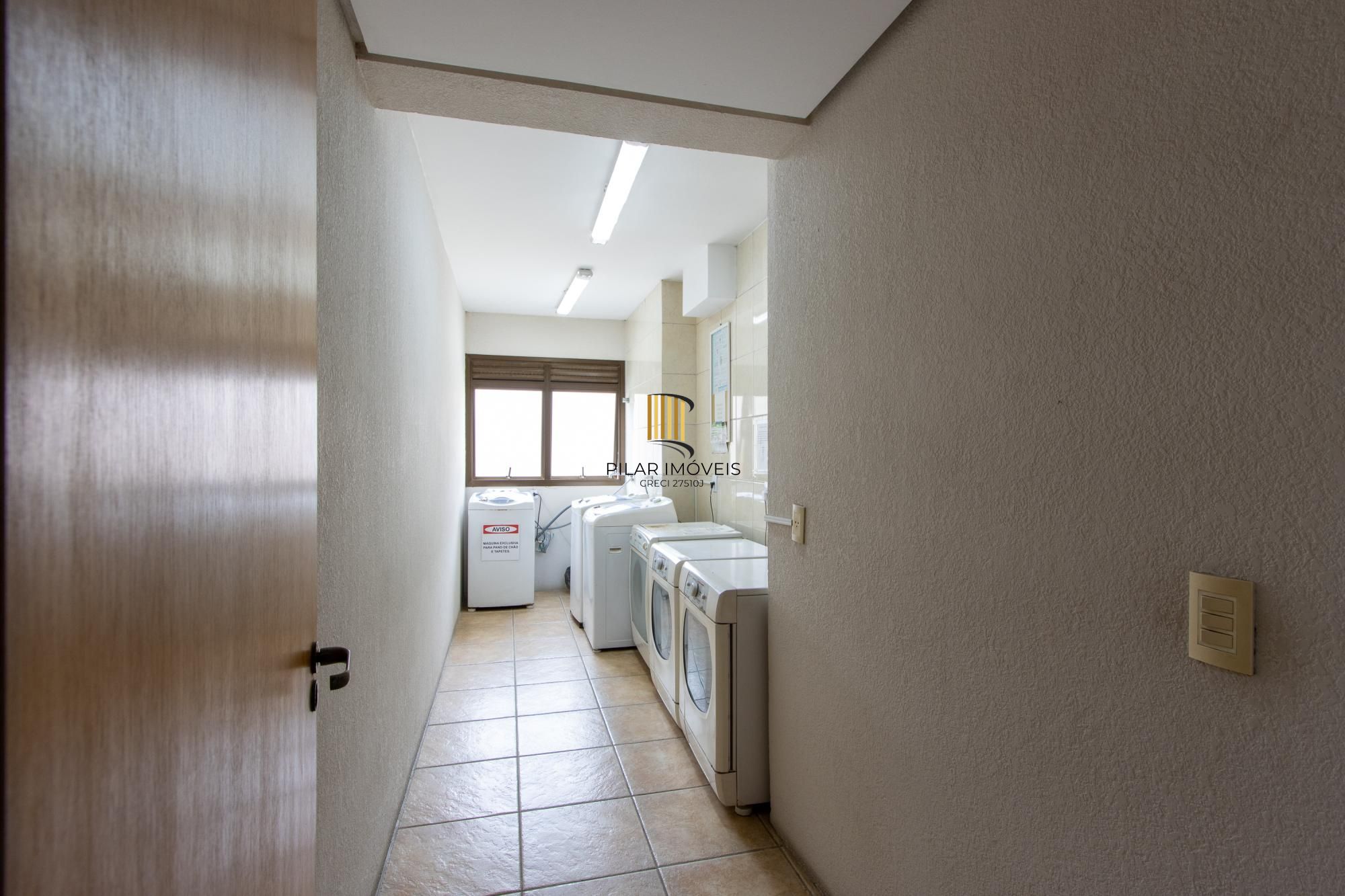 Apartamento 3 dormitórios no bairro Praia de Belas