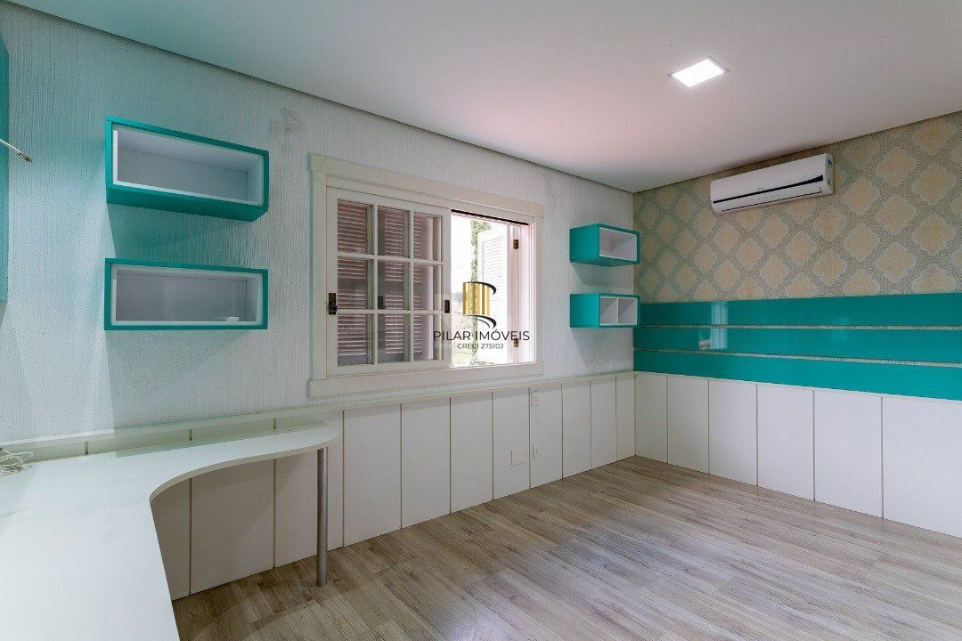 Casa Condominio para Venda - 348m², 3 dormitórios, sendo 1 suites, 2 vagas - Terra Ville