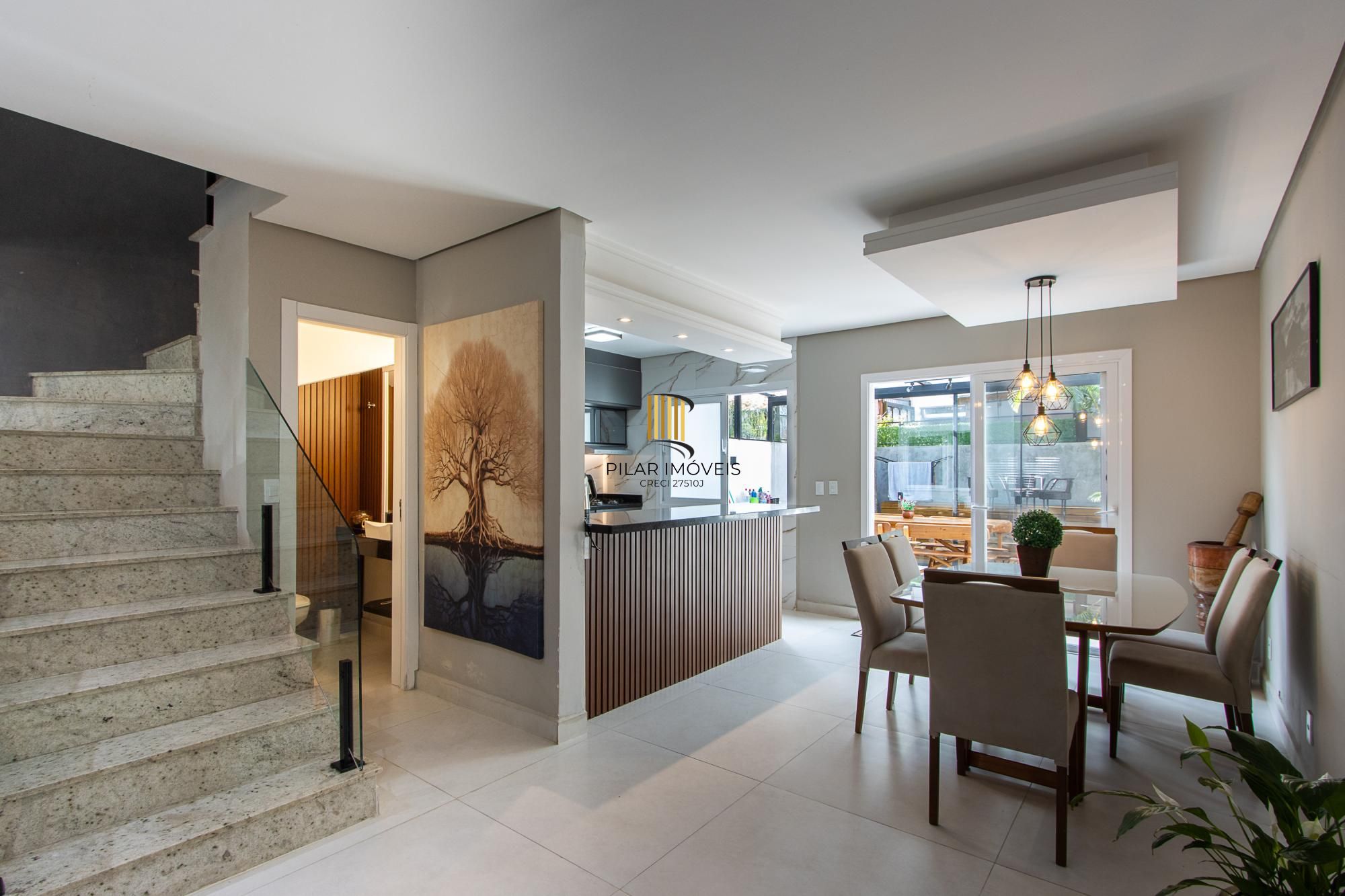 Casa Condominio 2 Dormitório(s) Bairro Hípica