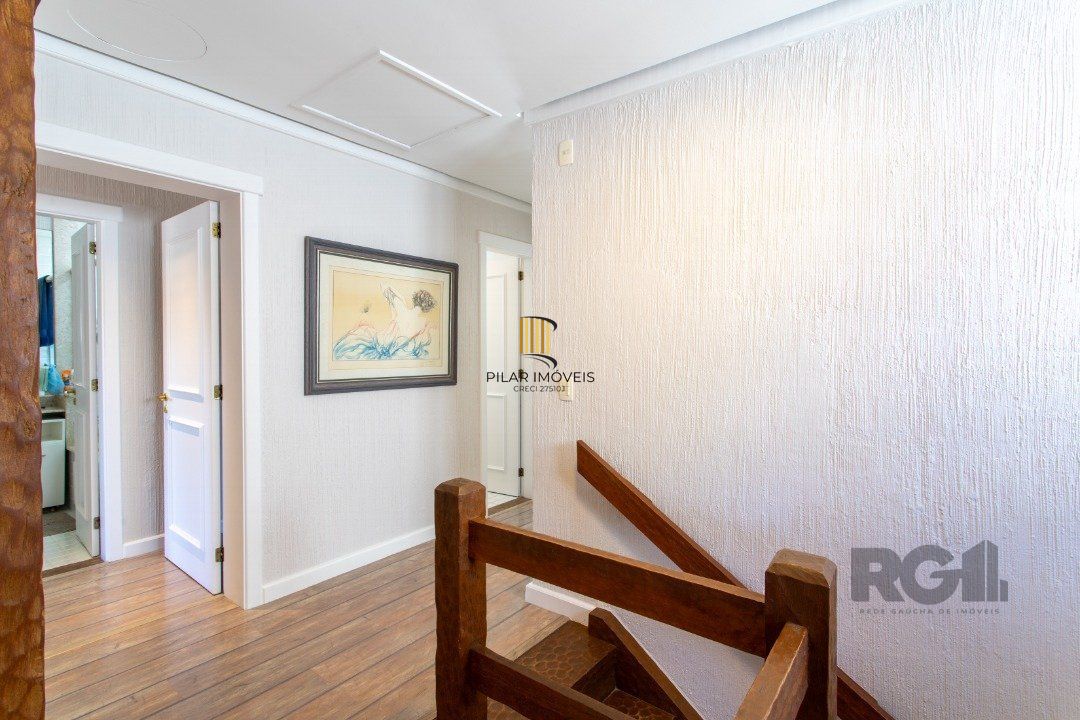 Casa para venda - 321m² - 4 suítes - Chapéu do Sol