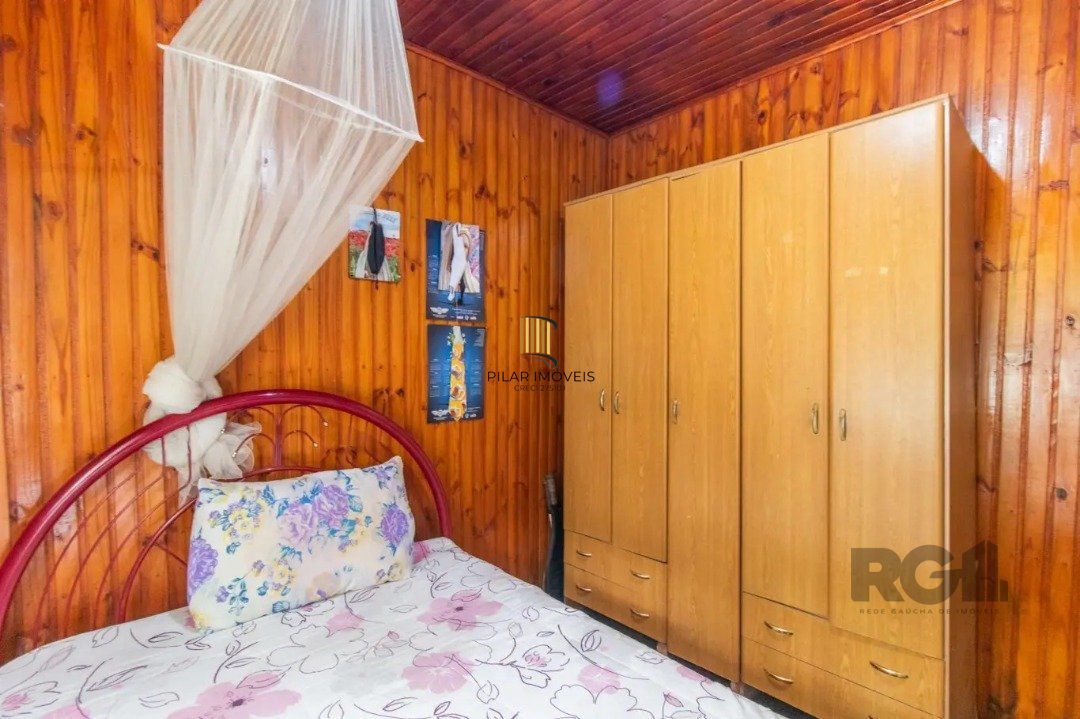 Casa para Venda - 251m², 5 dormitórios, 3 vagas - Nonoai