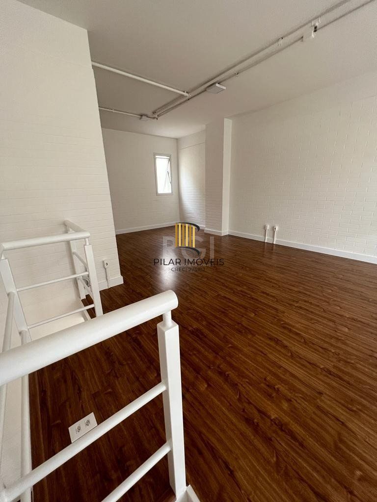 Loft para Venda - 77.78m², 1 dormitório, sendo 1 suites, 2 vagas - Moinhos de Vento