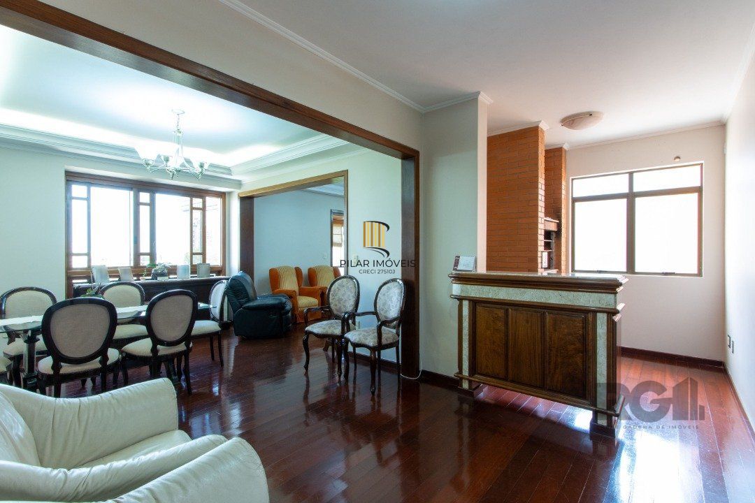 Apartamento 3 dormitórios no bairro Centro
