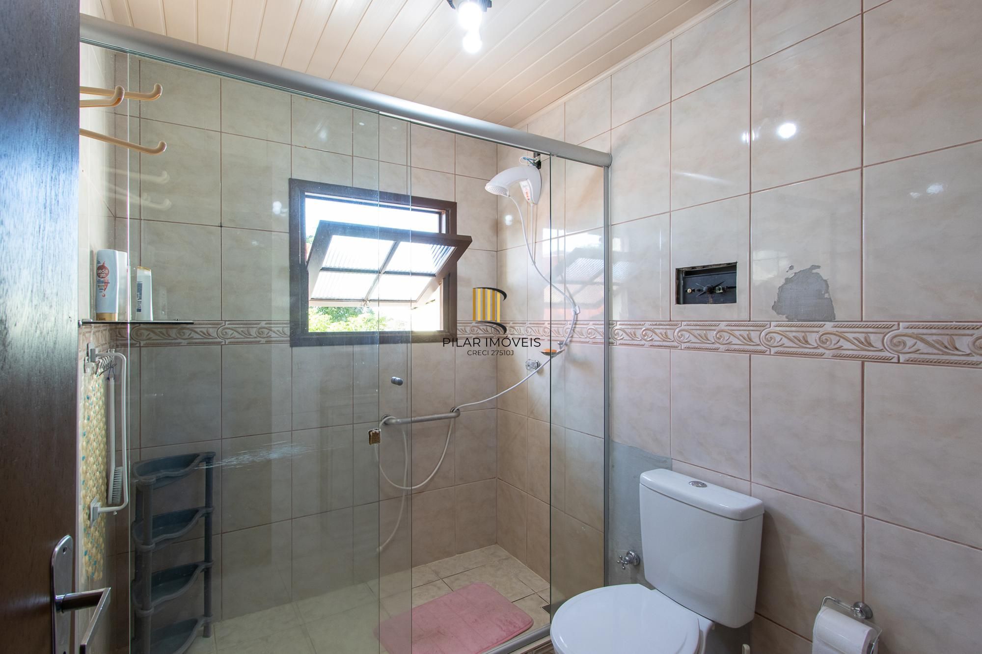 **Casa de 05 dormitórios, 03 suítes, 06 Banheiros, com 315,10m² privativos na Vila Conceição, Porto Alegre, RS**