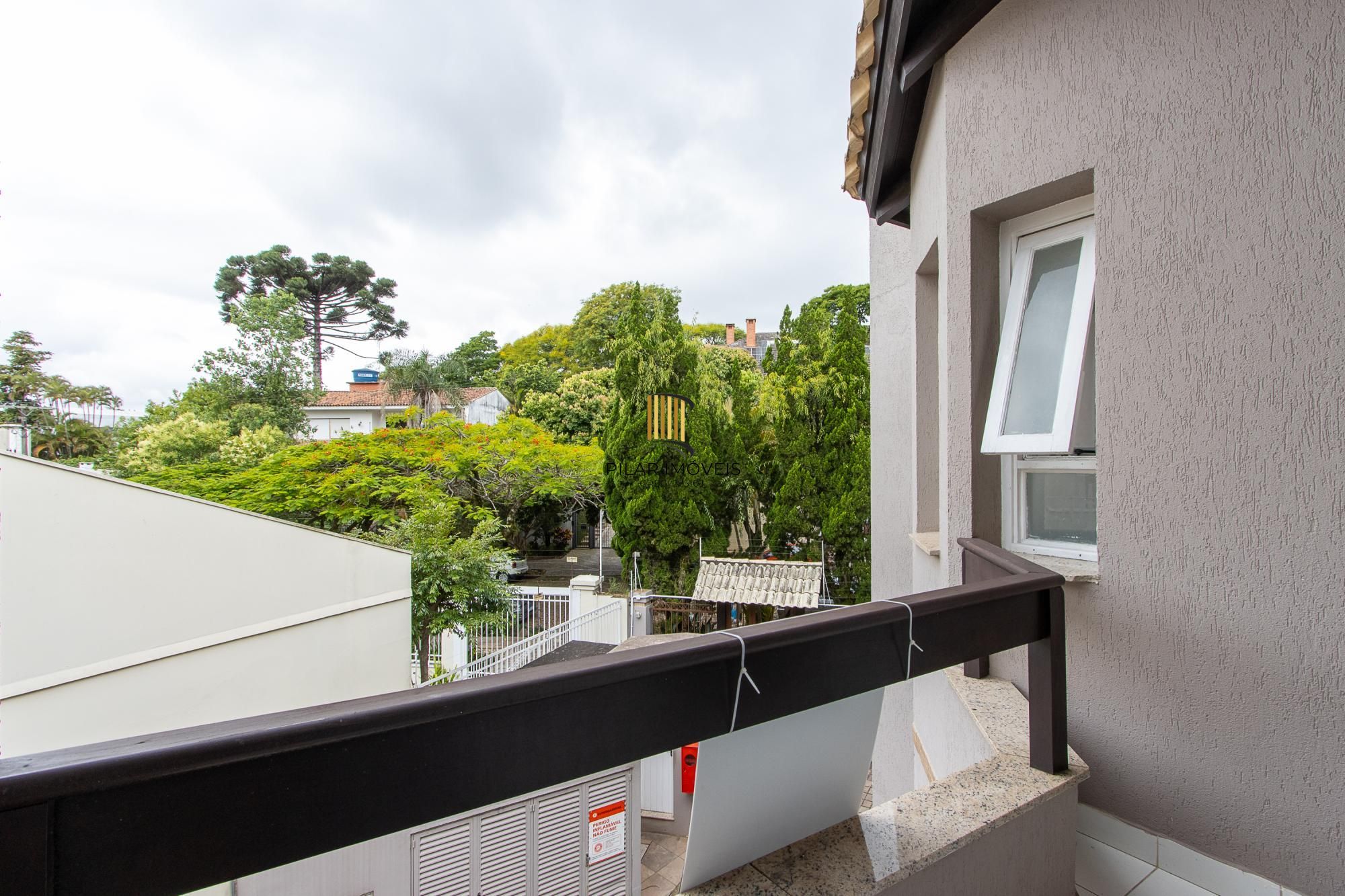 Casa de Condomínio 3 dormitórios no bairro Boa Vista