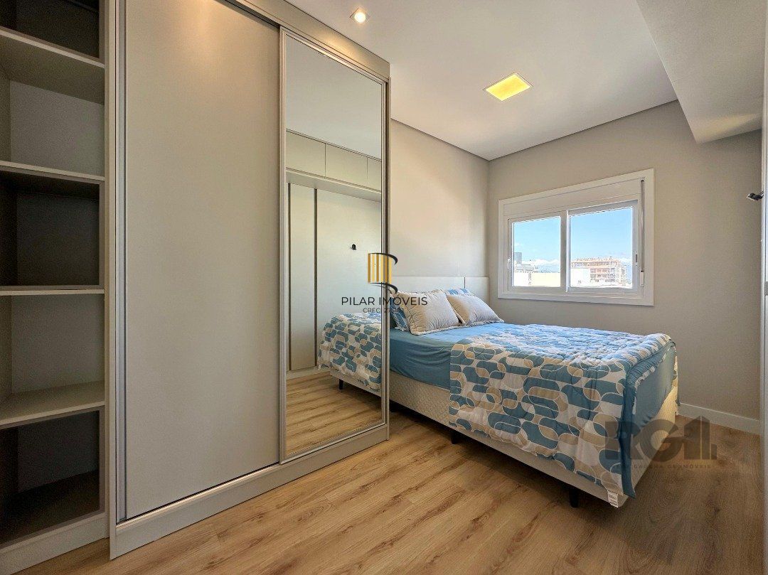 Apartamento 2 dormitórios no bairro Zona Nova