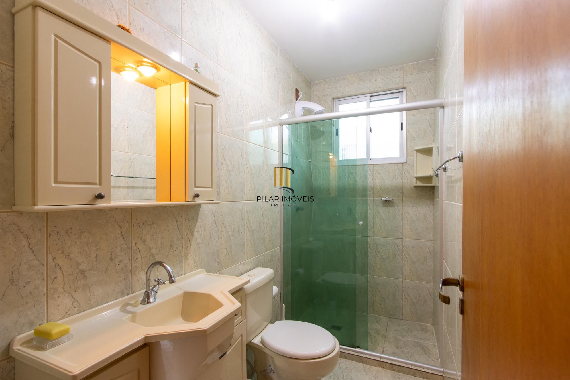 Apartamento de 2 Dormitórios na Cel Massot, Bairro Cristal