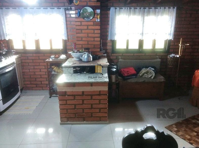 Casa para Venda - 250m², 3 dormitórios, sendo 1 suites, 4 vagas - Taruma