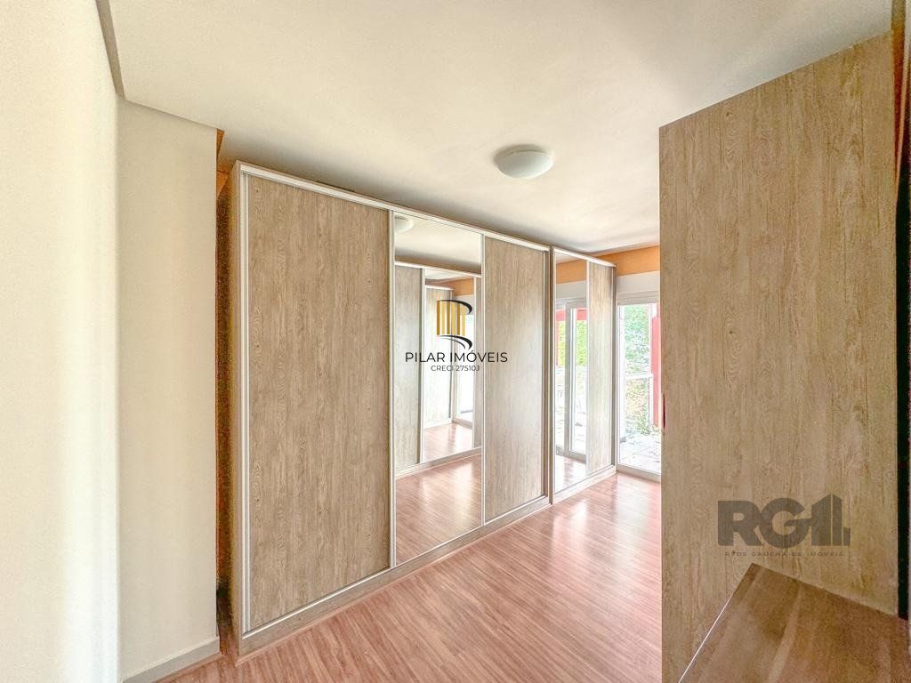 Casa Condominio para Venda - 297.63m², 3 dormitórios, sendo 1 suites, 2 vagas - Espirito Santo