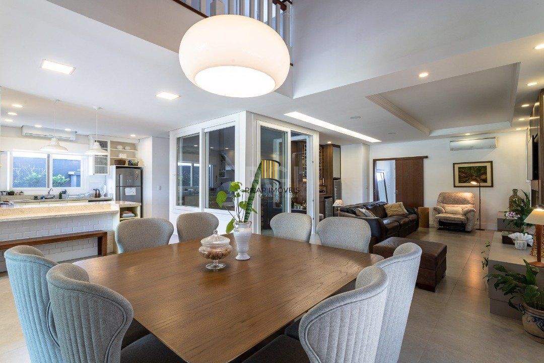 Casa Condominio para Venda - 340m², 4 dormitórios, sendo 4 suites, 4 vagas - Terra Ville