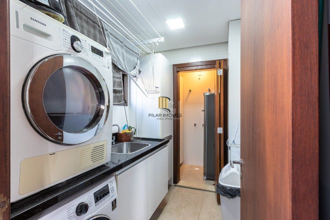 Cobertura para Venda - 444.3m², 3 dormitórios, sendo 1 suites, 4 vagas - Tristeza
