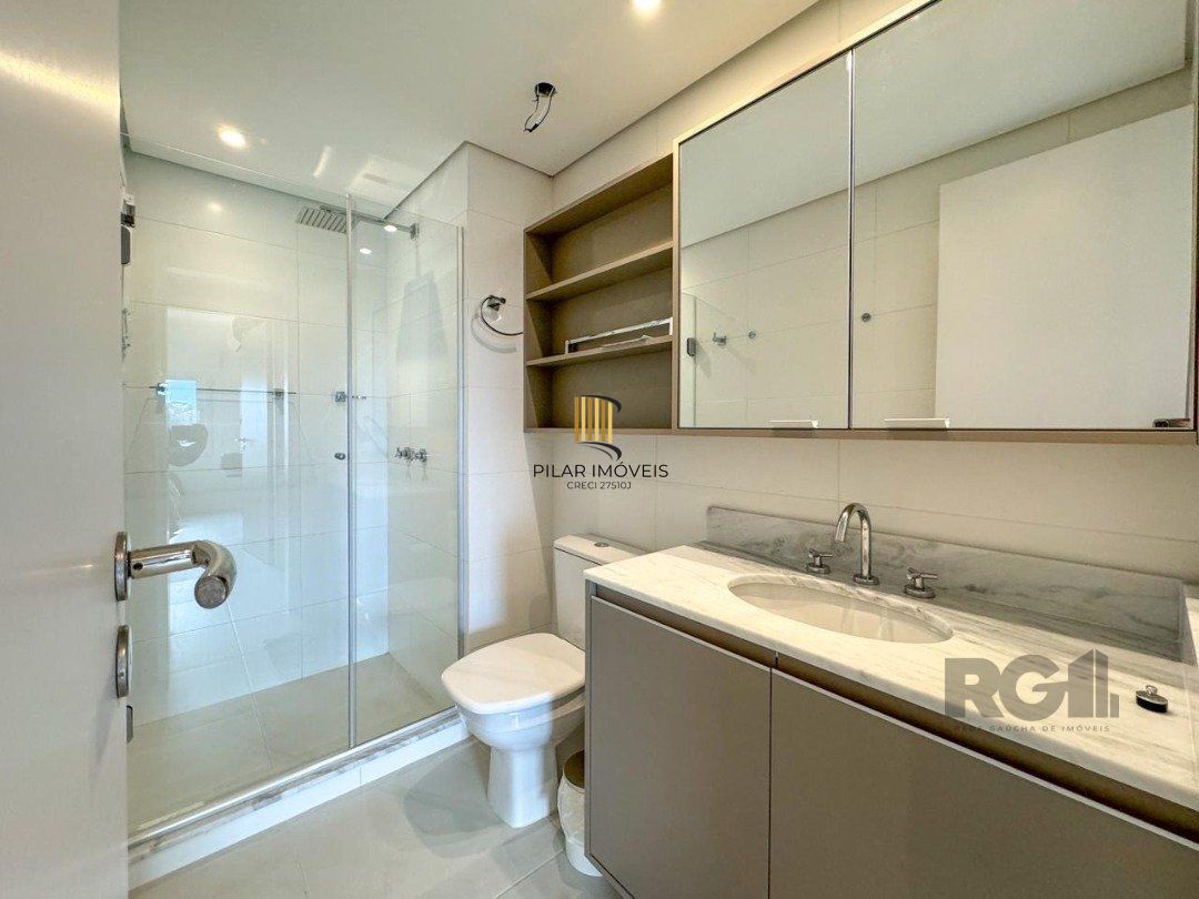 Apartamento para Venda - 138.33m², 3 dormitórios, sendo 1 suites, 3 vagas - Centro