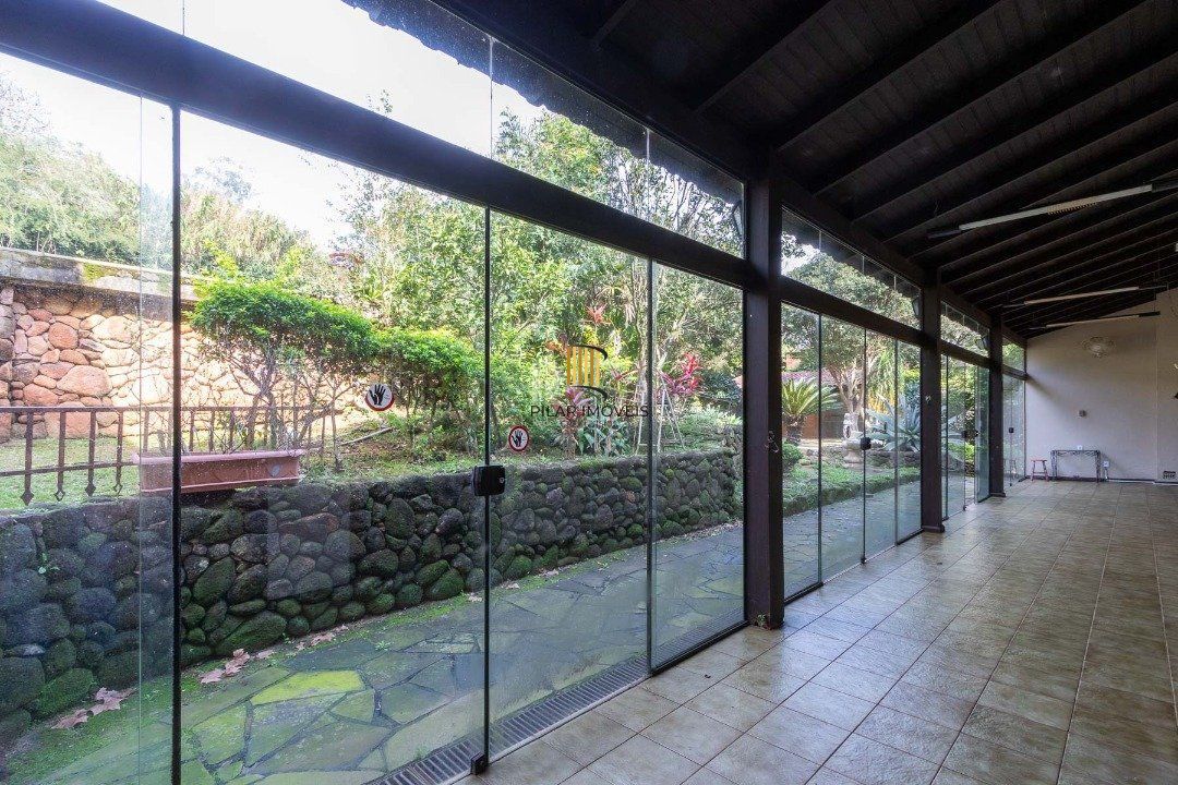 Casa para Venda - 500m², 4 dormitórios, sendo 1 suites, 4 vagas - Vila Conceição