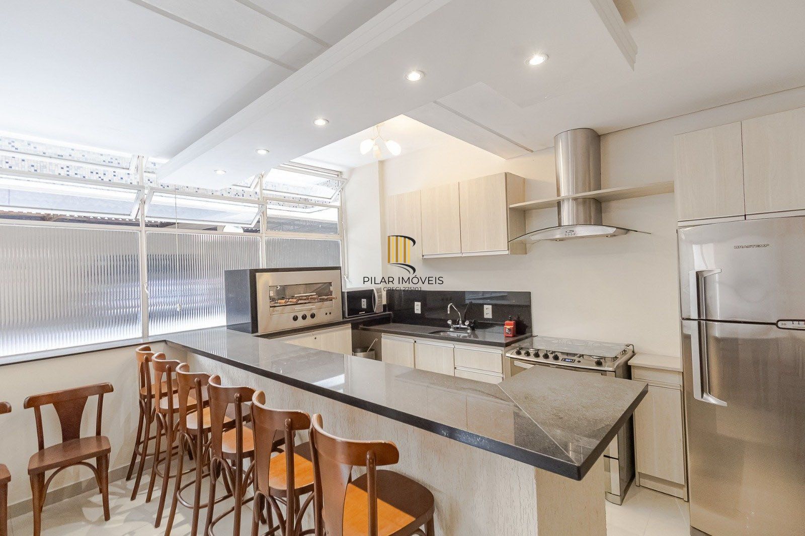 Apartamento com 3 quartos, 1 vaga e 106.73m² - Bairro Independência