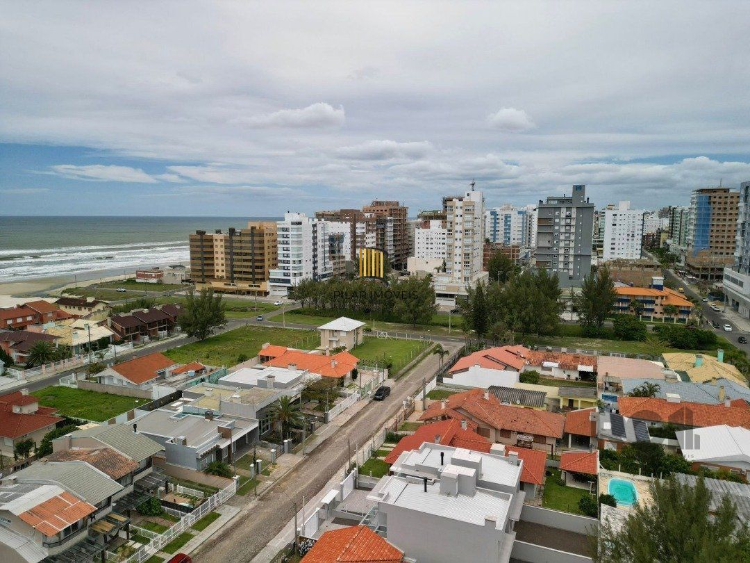 Casa 3 dormitórios no bairro Zona Nova