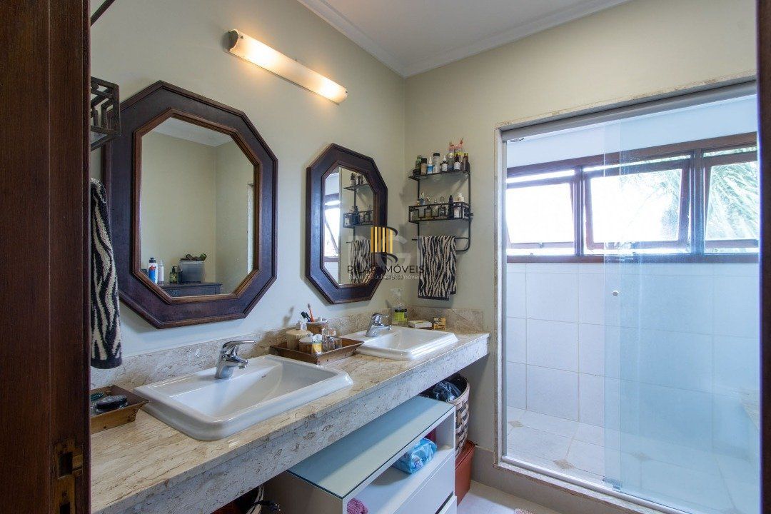 Casa 3 dormitórios no bairro Jardim Isabel