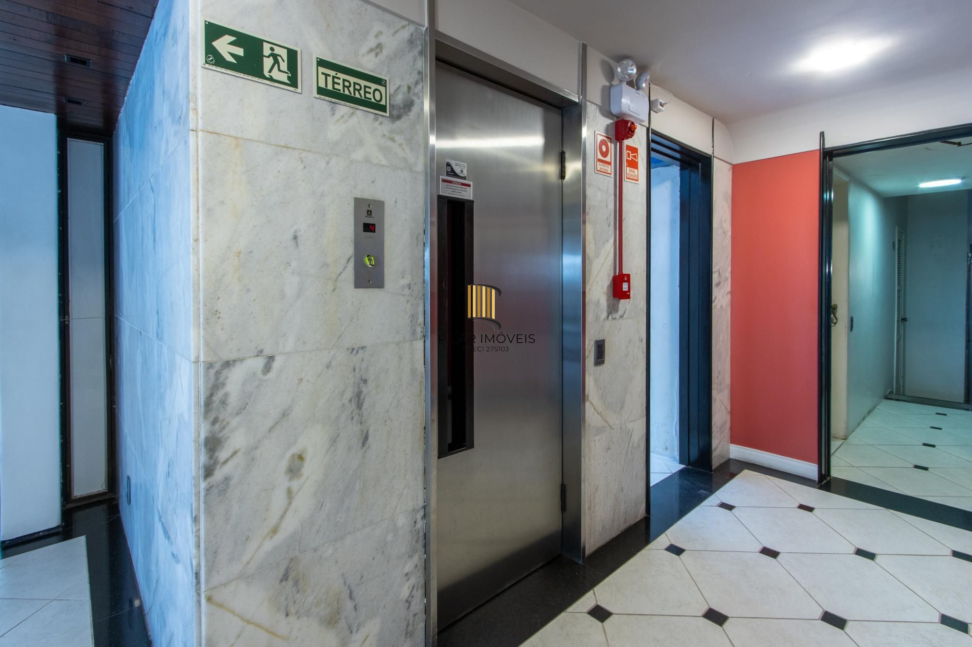 Apartamento 3 dormitórios no bairro Bom Fim