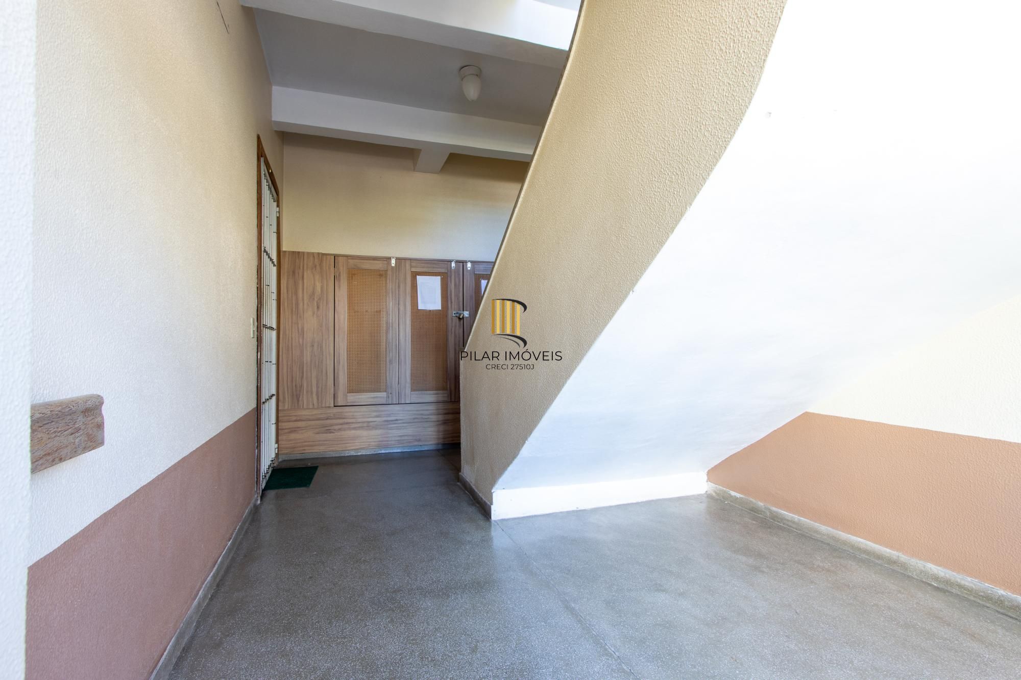 Apartamento 2 dormitórios no bairro Cristal
