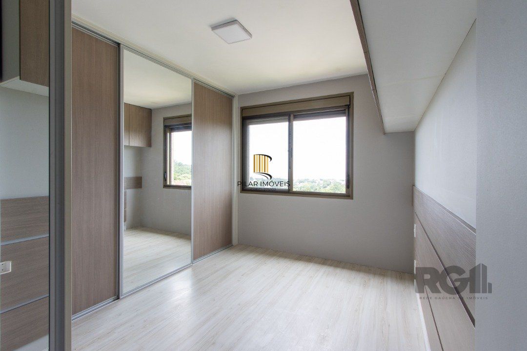 Apartamento em Porto Alegre, no bairro Cavalhada, com 3 dormitório(s), e 3 banheiros, à venda.