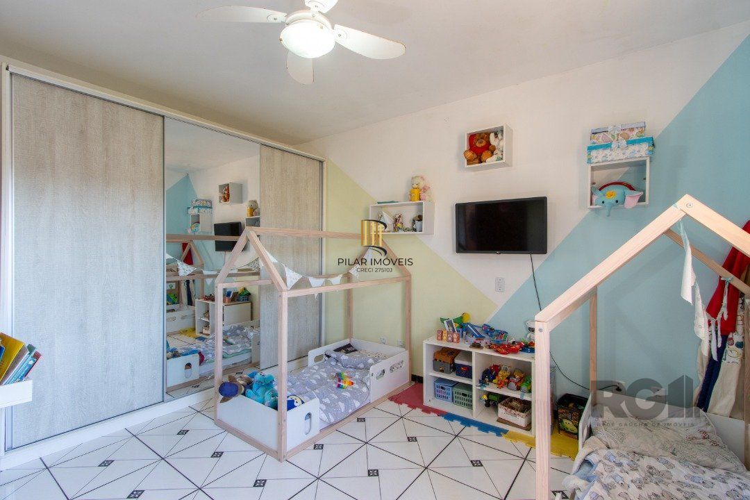 Casa 4 dormitórios no bairro Tristeza