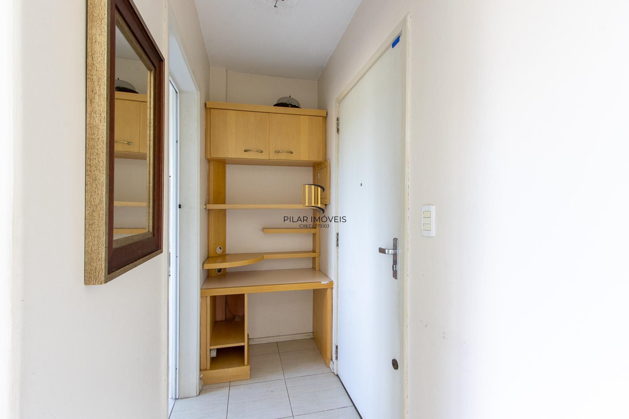 Apartamento reformado, desocupado, 1 dormitório (suite) - Bairro Cavalhada