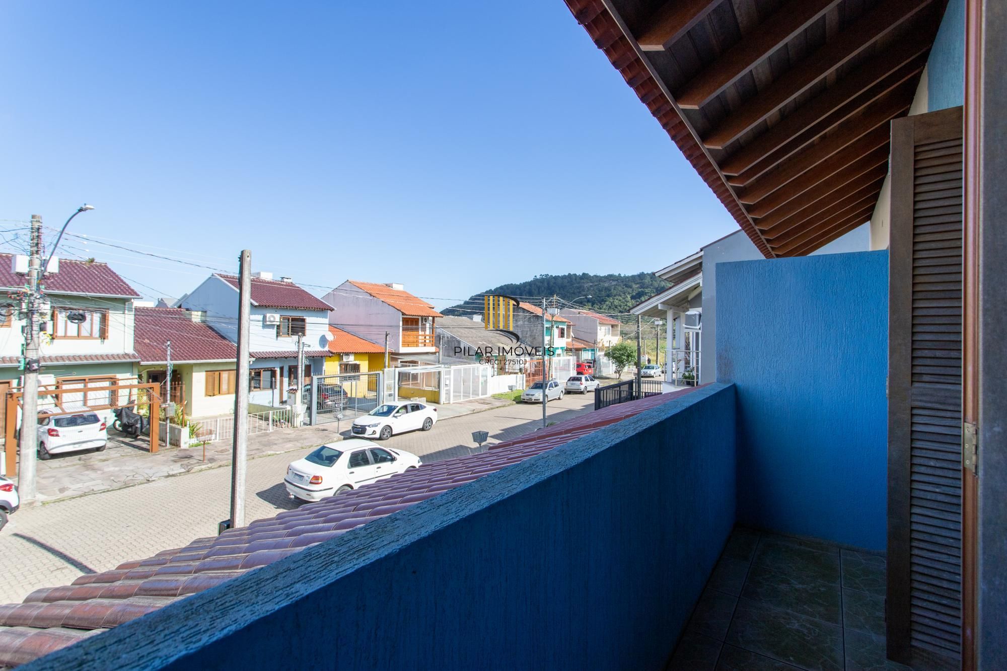 Casa para Venda - 115m², 3 dormitórios, sendo 1 suites, 2 vagas - Urubatã