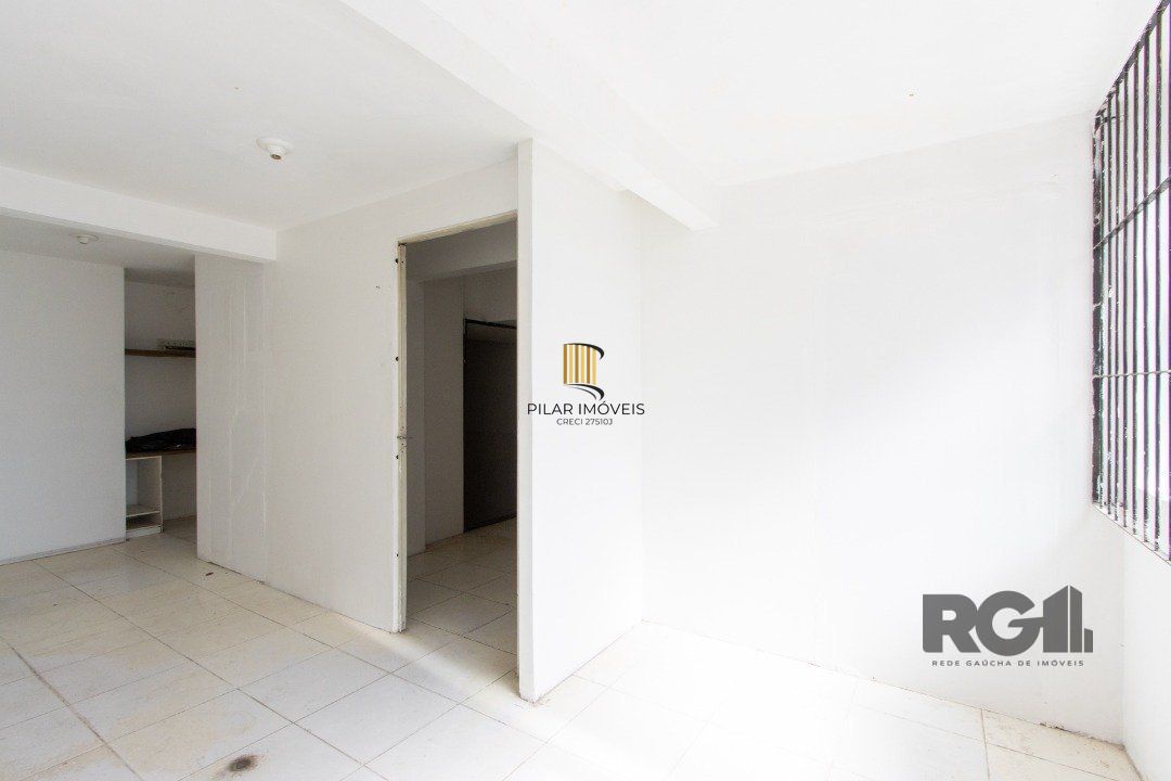 Loja para venda no bairro São João, com 160,50 m², 02 banheiros