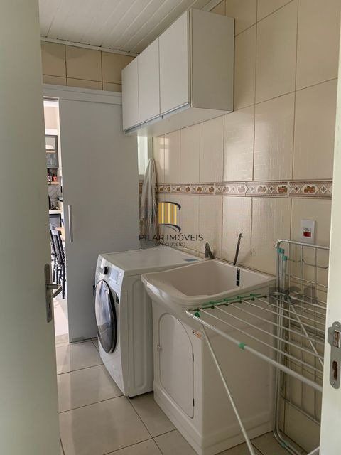 Casa 3 dormitórios no bairro Atlântida