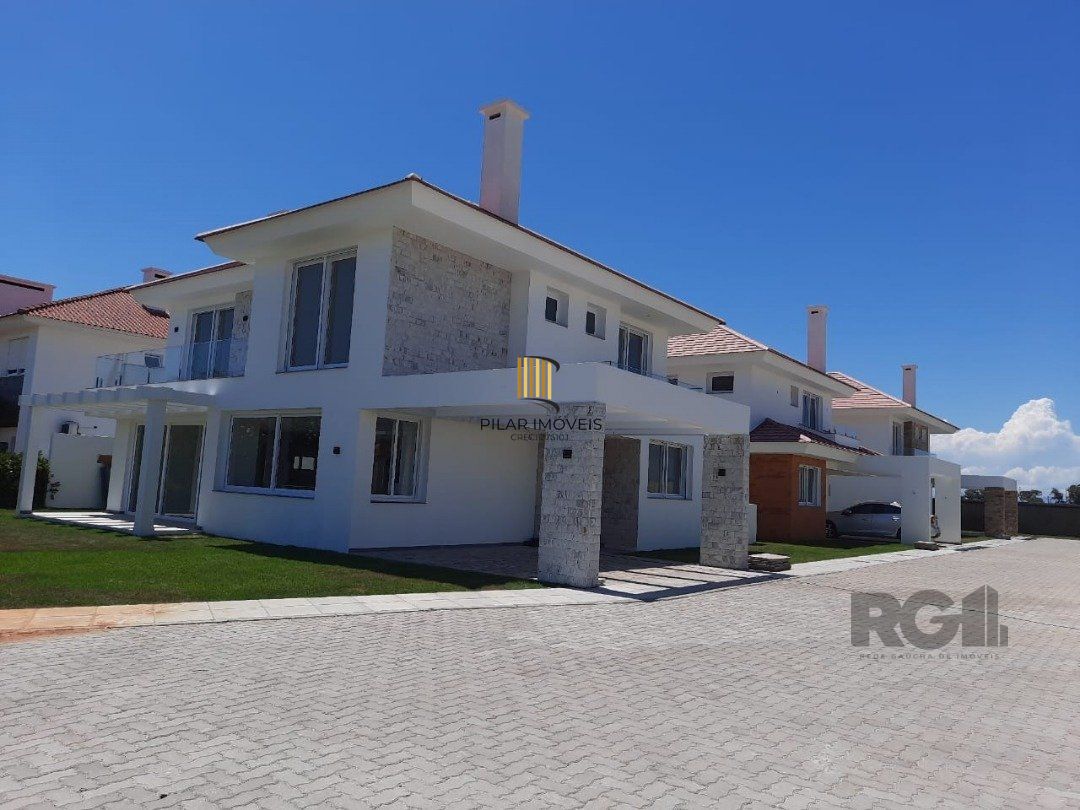 Casa de Condomínio 4 dormitórios no bairro Nova Xangri-lá